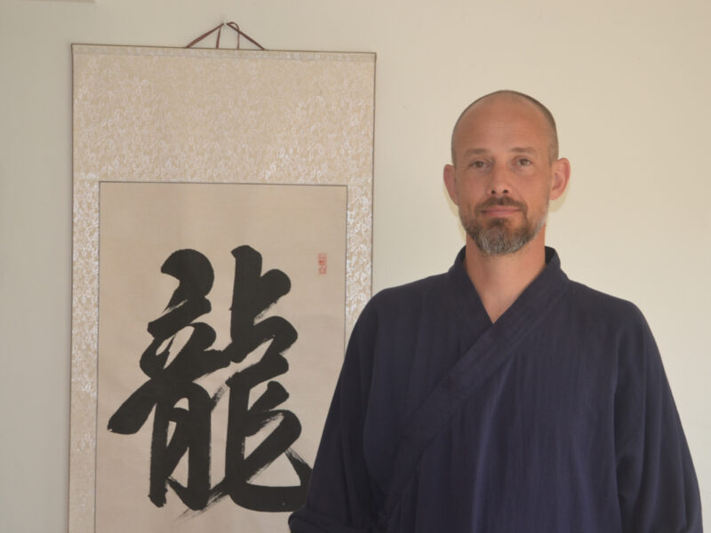 Rencontre avec Éloi Grelier, enseignant en qi-gong et relaxation à Habas